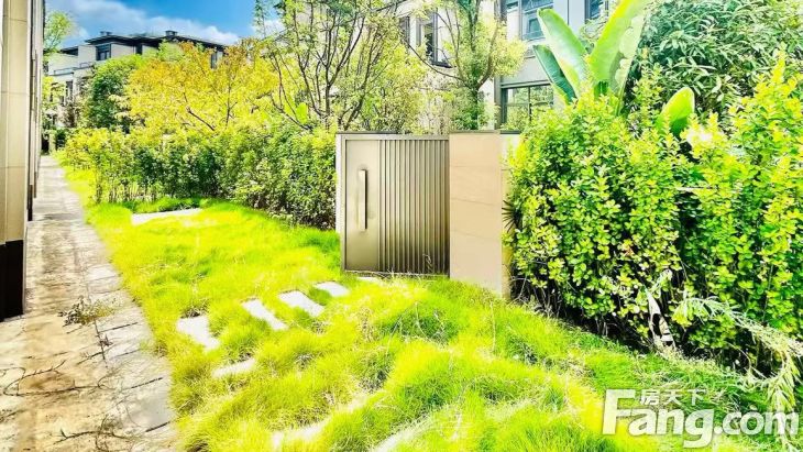 保利国际高尔夫花园别墅